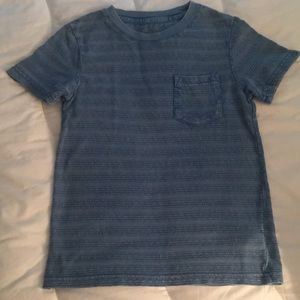 Cat & Jack cozy t-shirt. Size 5t